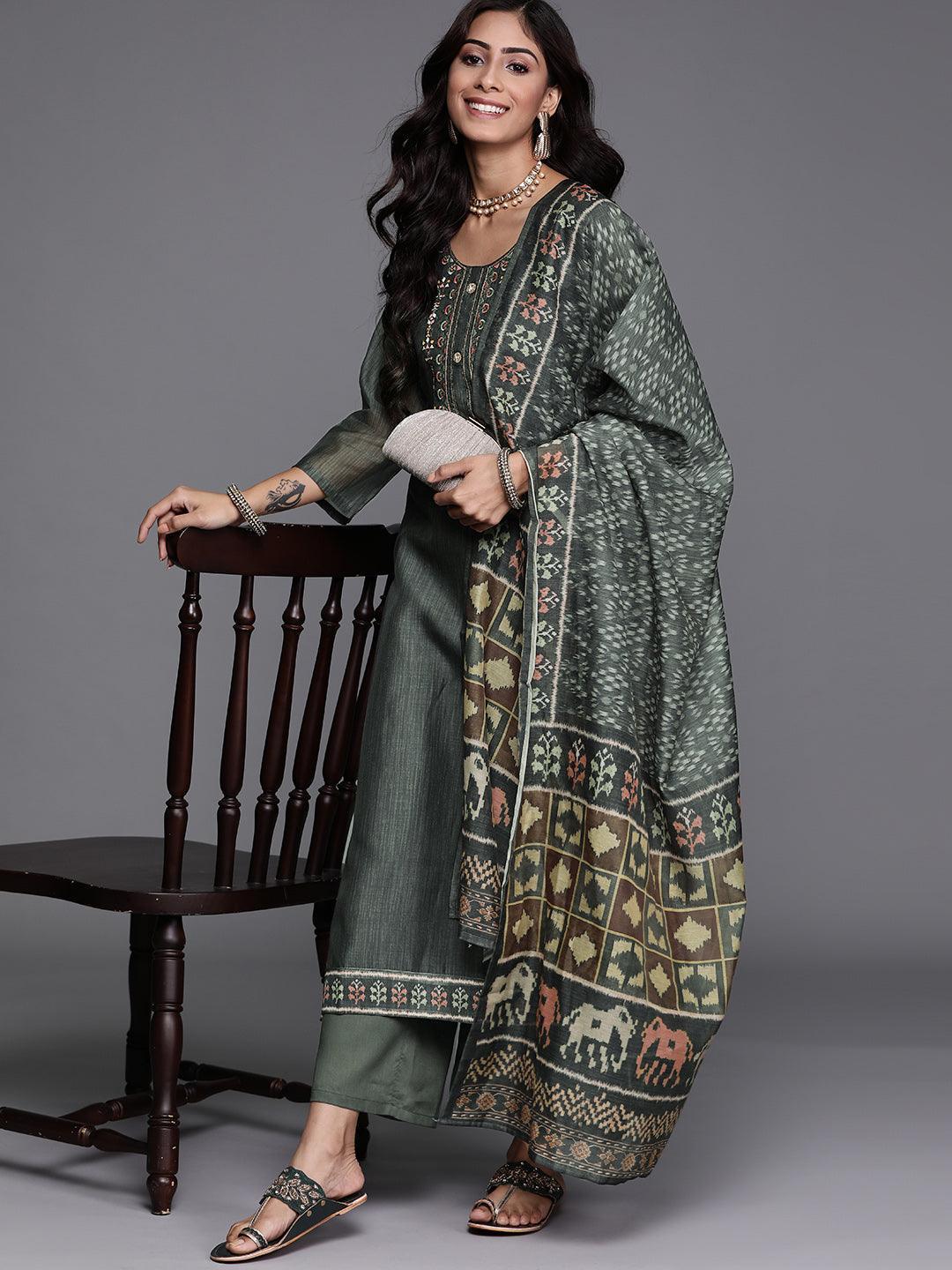 Green Embroidered Chanderi Silk Suit Set - ShopLibas