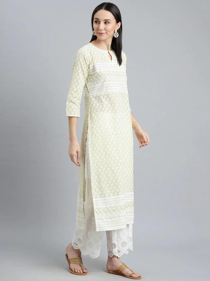 Green Embroidered Straight Kurta