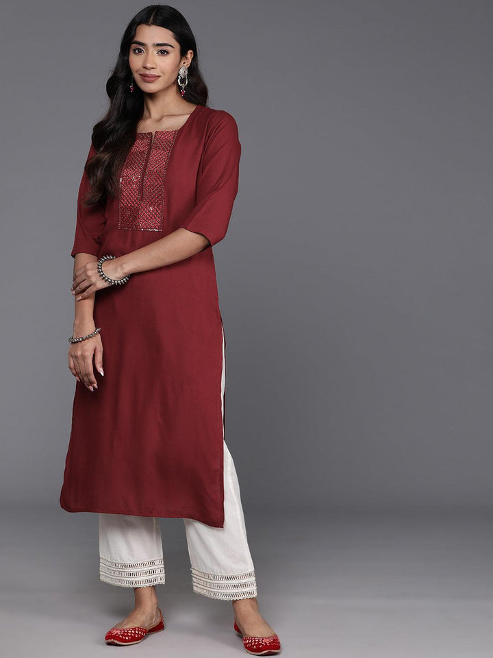 Maroon Yoke Design Rayon Straight Kurta