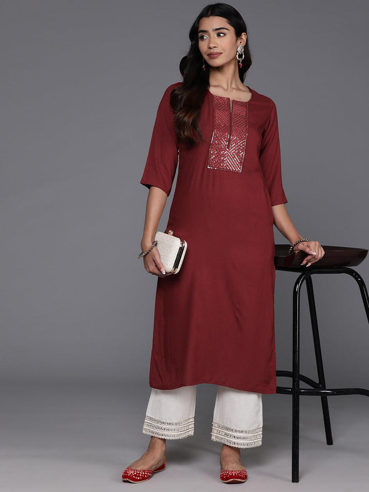 Maroon Yoke Design Rayon Straight Kurta