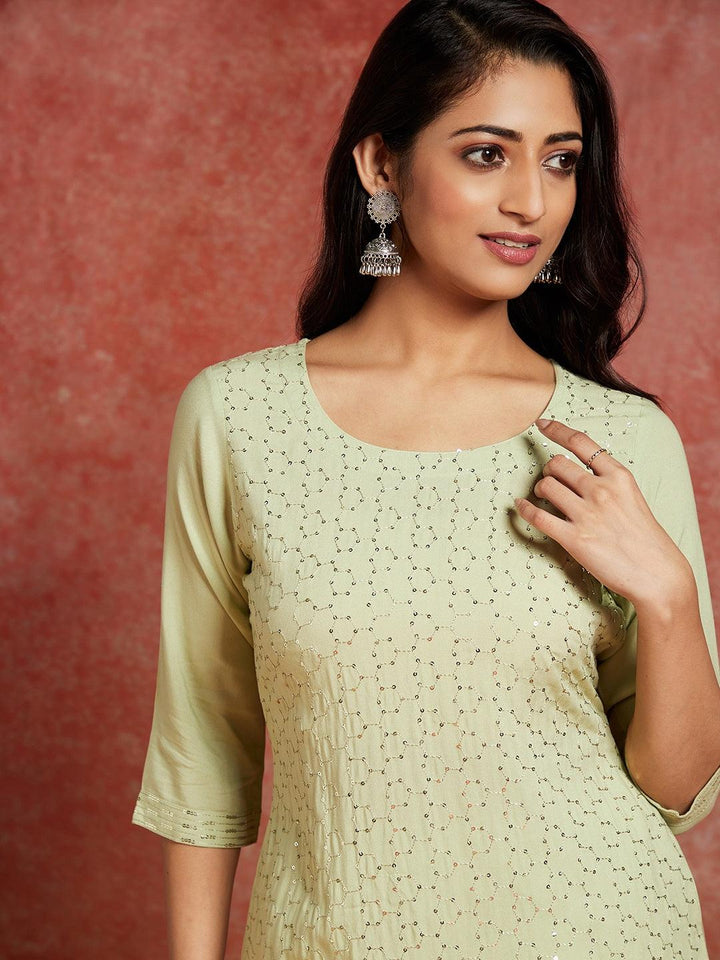 Green Embellished Rayon Straight Kurta