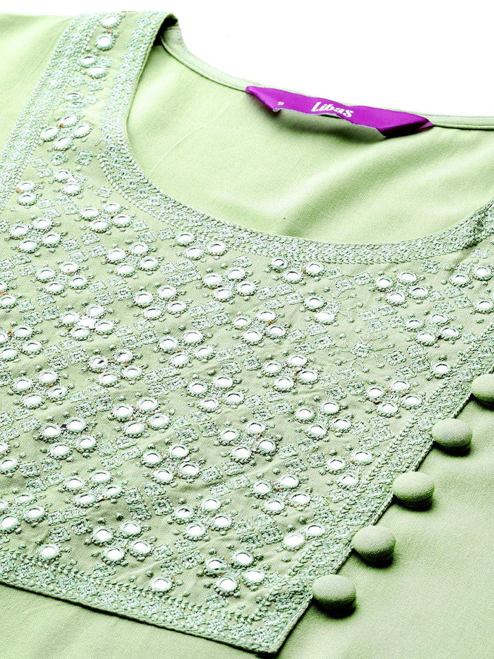 Green Yoke Design Rayon Straight Kurta