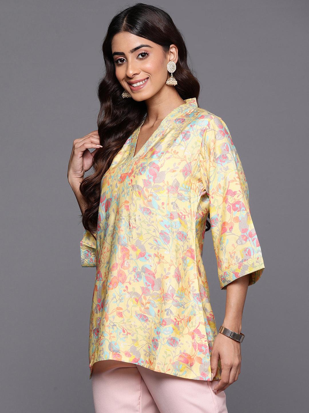 Yellow Printed Silk Blend Straight Kurti - ShopLibas