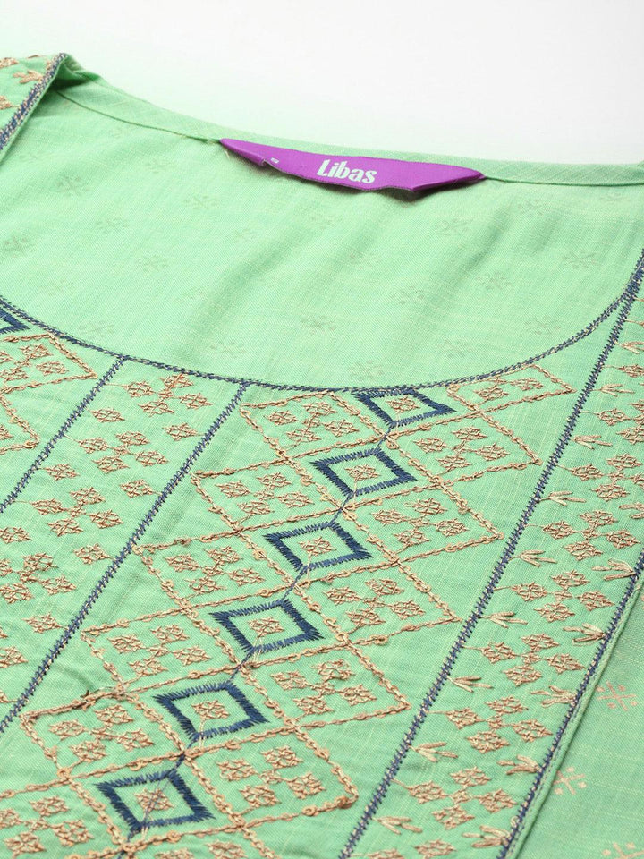 Green Printed Rayon Straight Kurta