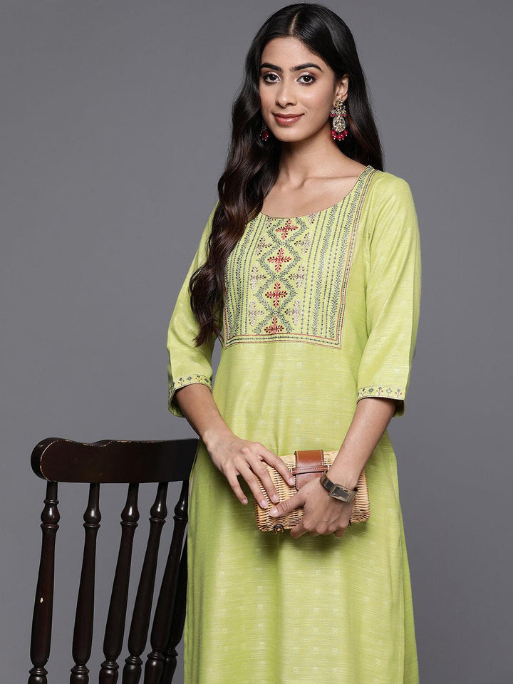 Green Yoke Design Rayon Straight Kurta