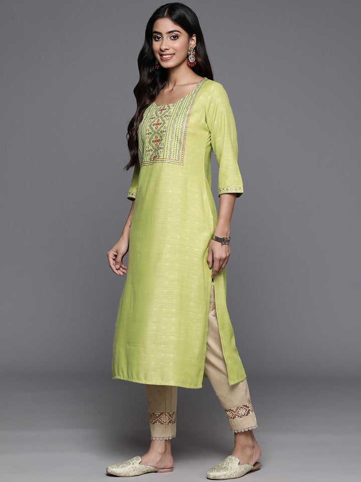 Green Yoke Design Rayon Straight Kurta