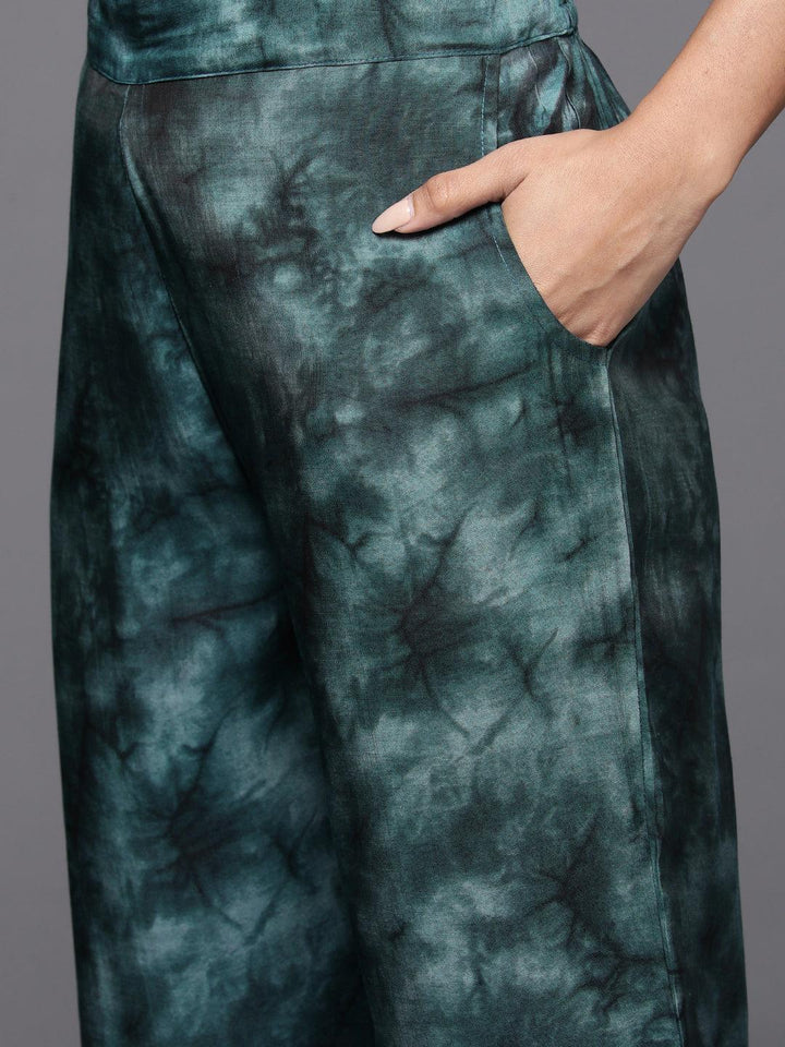 Grey Printed Silk Blend Straight Suit With Dupatta
