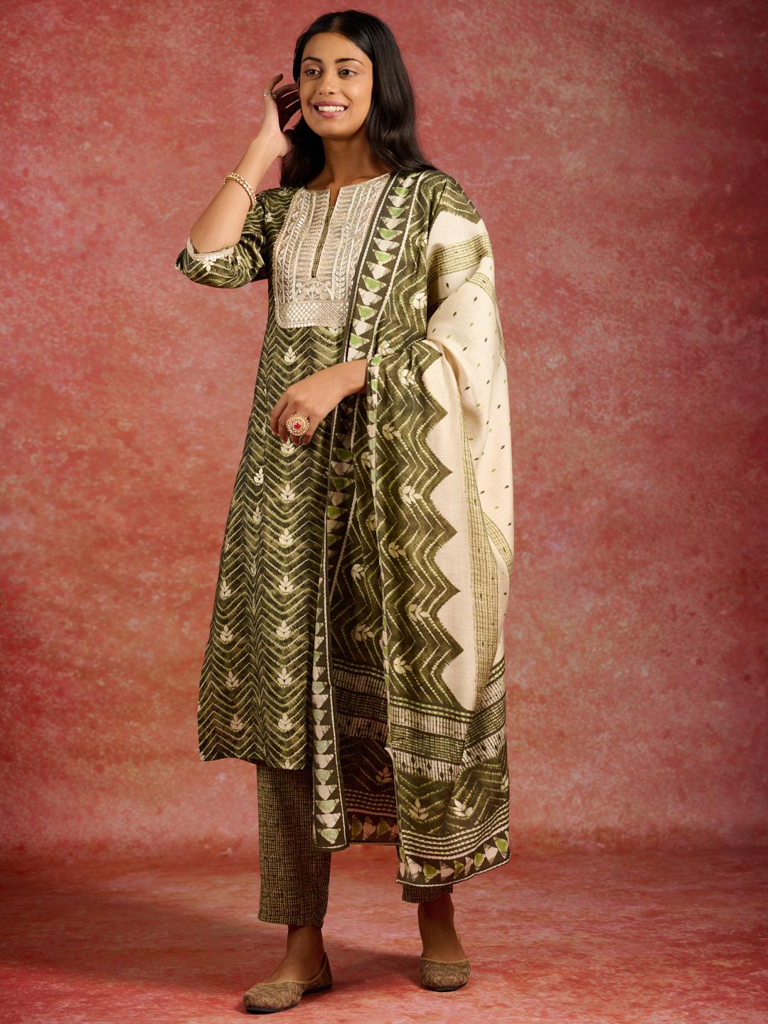 Green Printed Silk Blend Straight Kurta With Trousers & Dupatta - ShopLibas