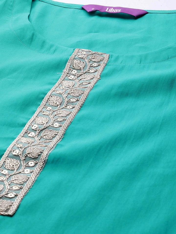 Green Yoke Design Silk Blend Straight Suit With Dupatta