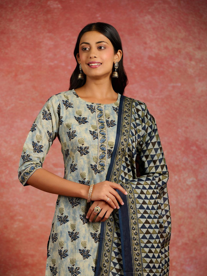 Grey Printed Cotton Straight Suit With Dupatta