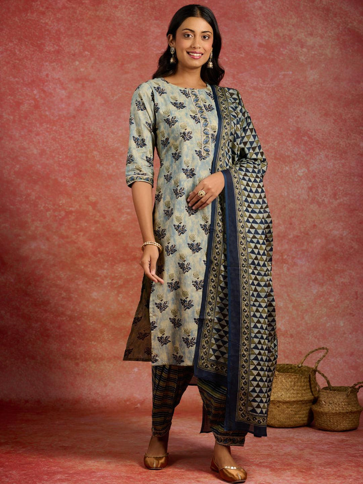 Grey Printed Cotton Straight Suit With Dupatta