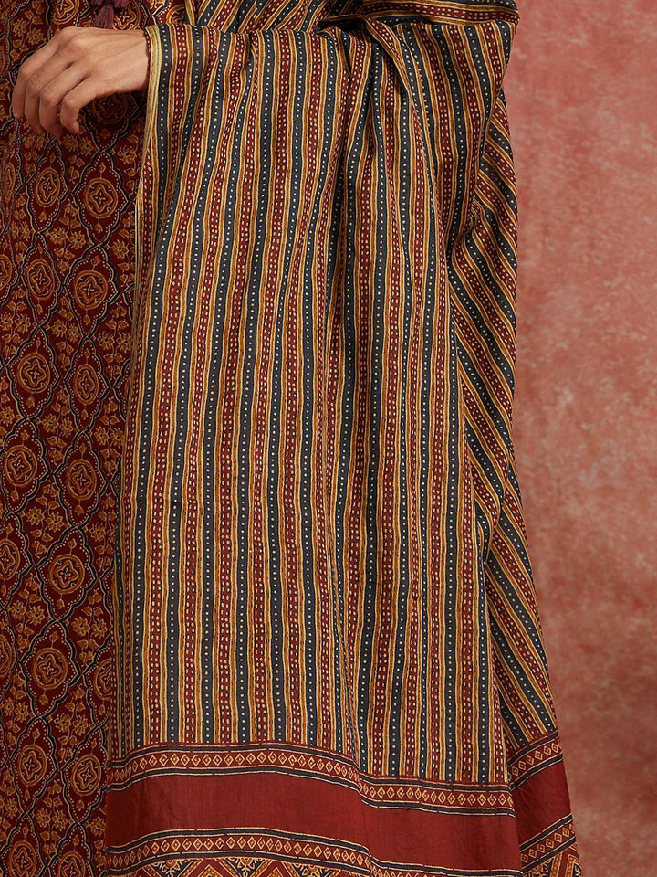 Maroon Printed Cotton Straight Suit With Dupatta