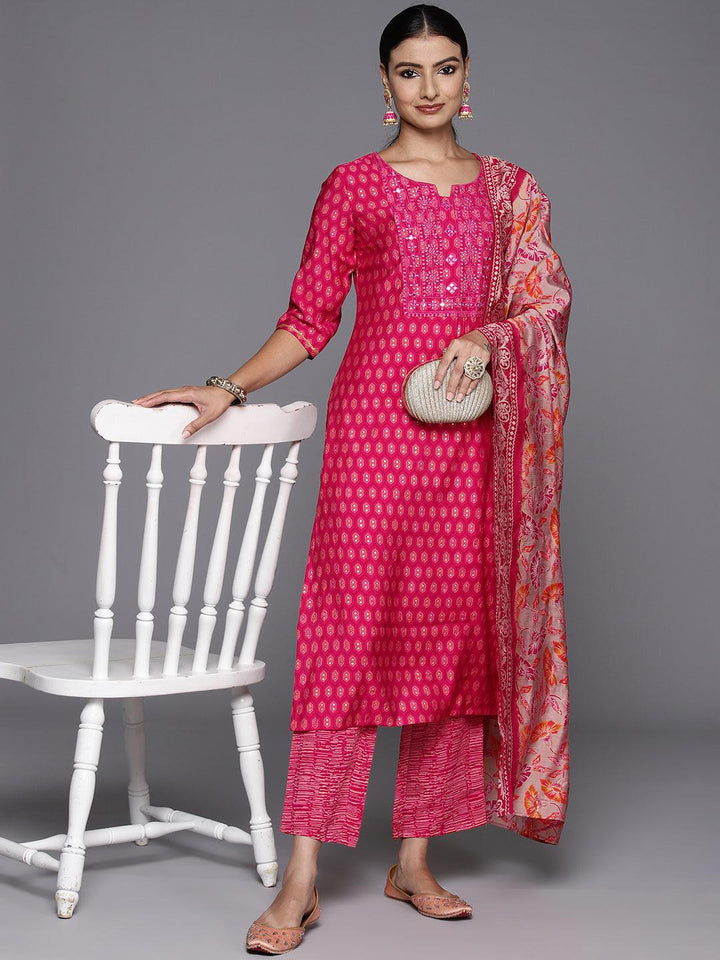 Pink Printed Silk Blend Straight Suit With Dupatta
