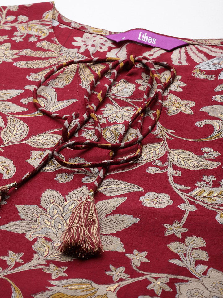 Maroon Printed Silk Blend Straight Suit With Dupatta
