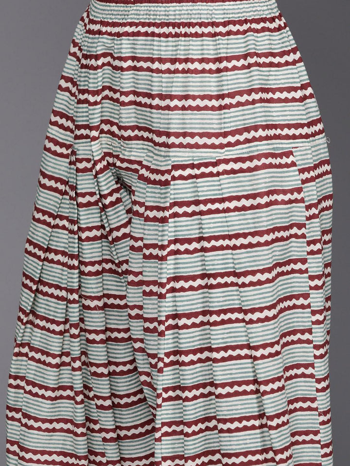 Grey Printed Cotton Straight Suit With Dupatta