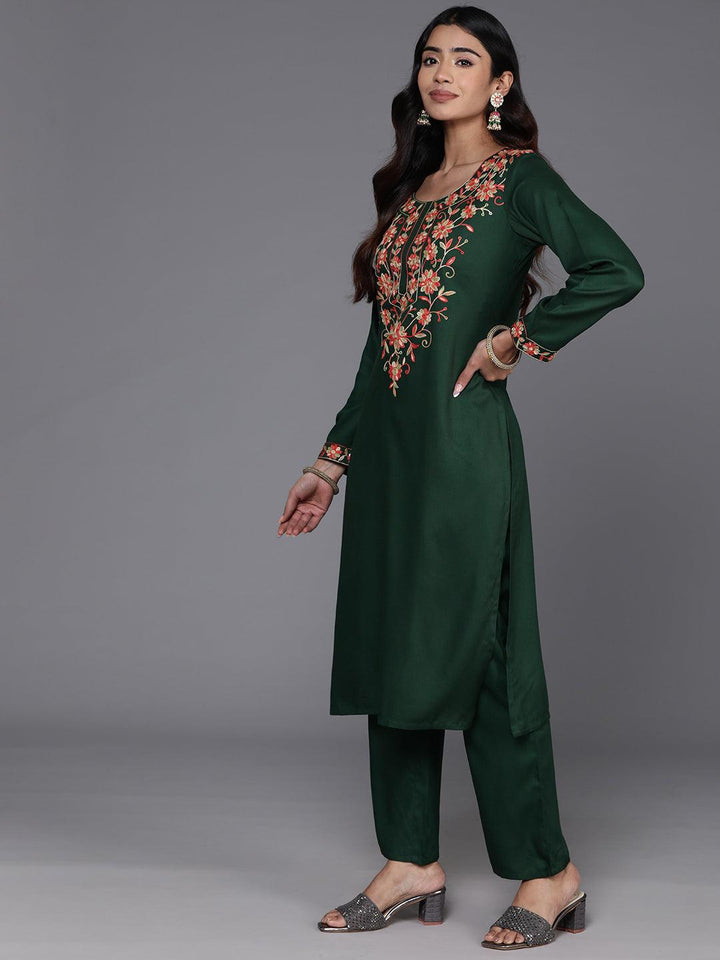 Green Yoke Design Wool Blend Straight Kurta Set