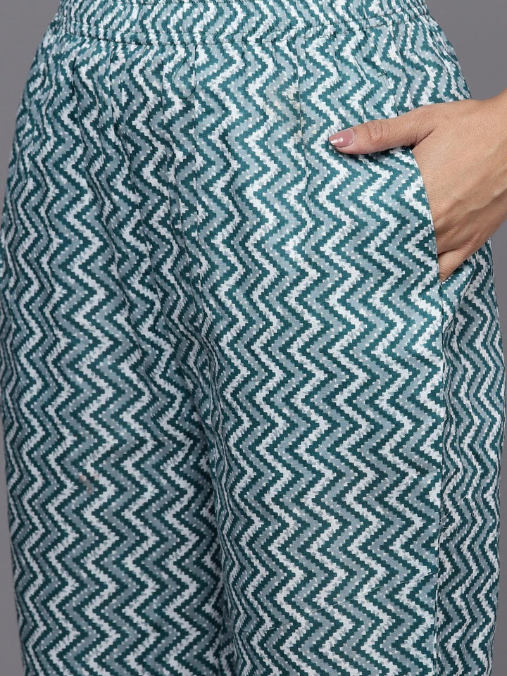 Grey Printed Cotton Straight Kurta With Trousers & Dupatta