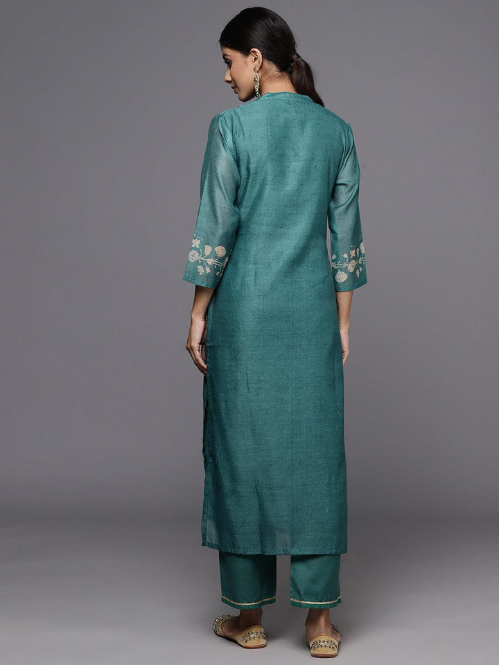 Rama Green Embroidered Chanderi Silk Straight Kurta With Trousers