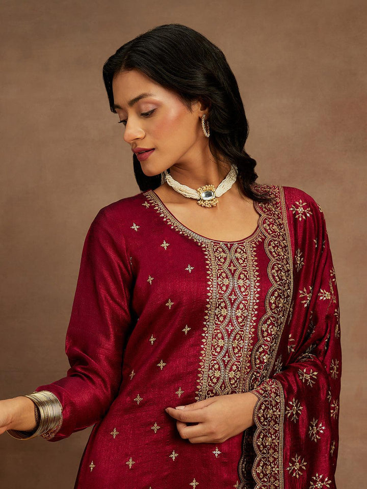 Fuchsia Embroidered Silk Blend Straight Suit With Dupatta
