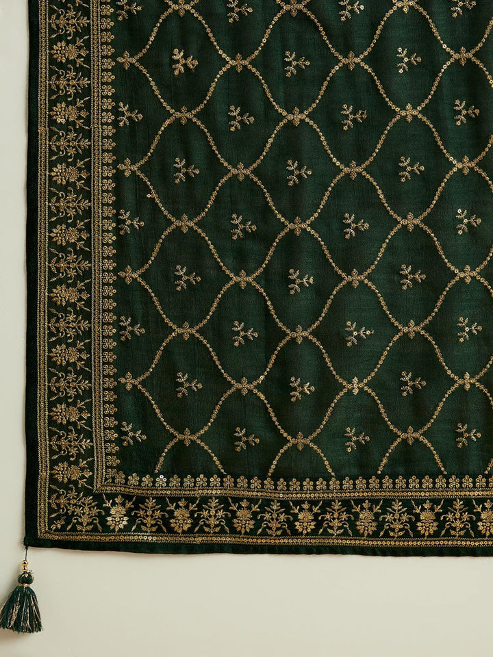 Green Embroidered Silk Blend Straight Suit With Dupatta