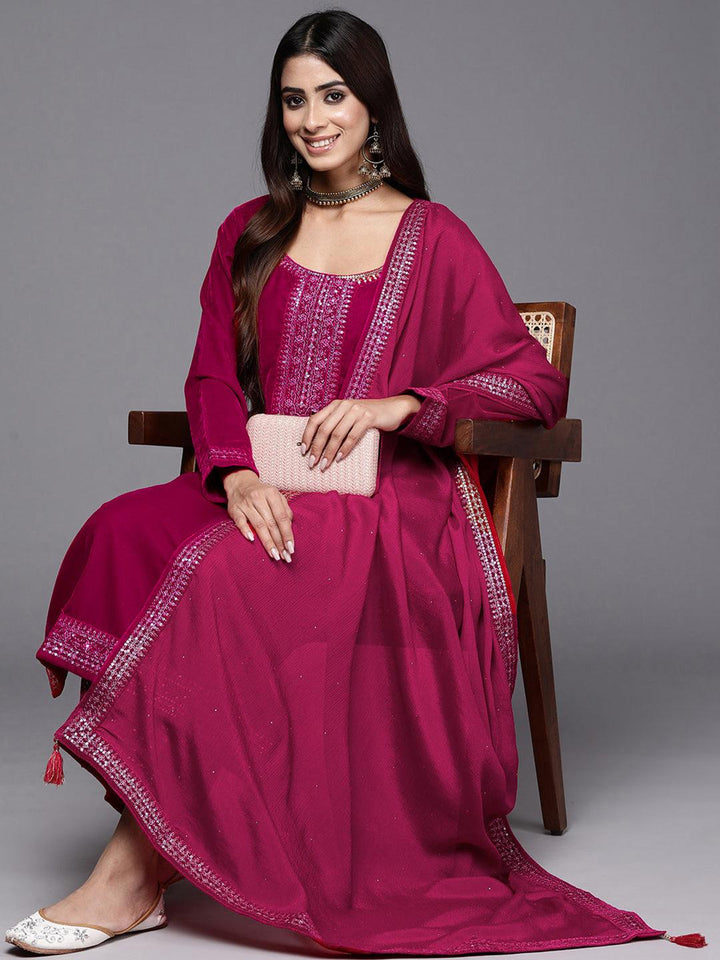 Pink Yoke Design Velvet Straight Suit With Dupatta