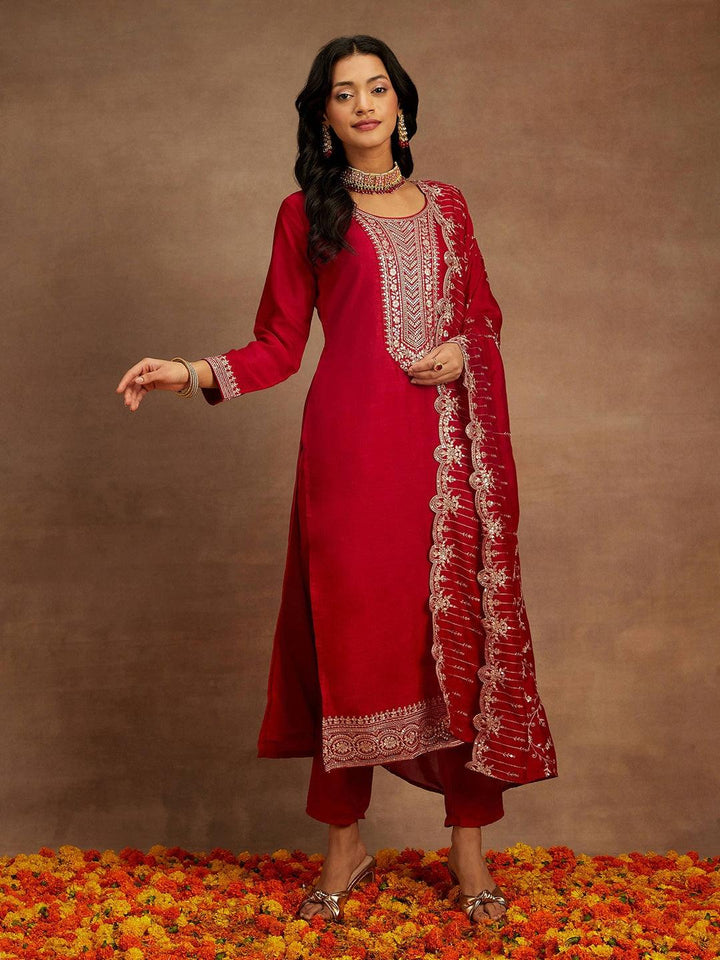 Pink Yoke Design Silk Blend Straight Suit With Dupatta