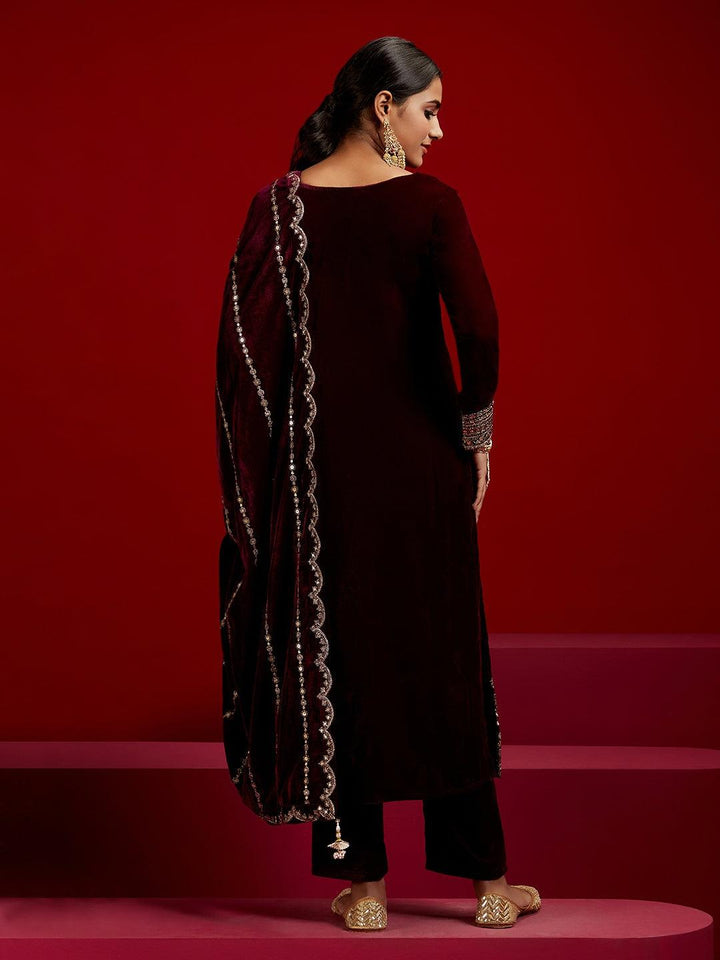 Libas Art Purple Embroidered Velvet Straight Suit With Dupatta