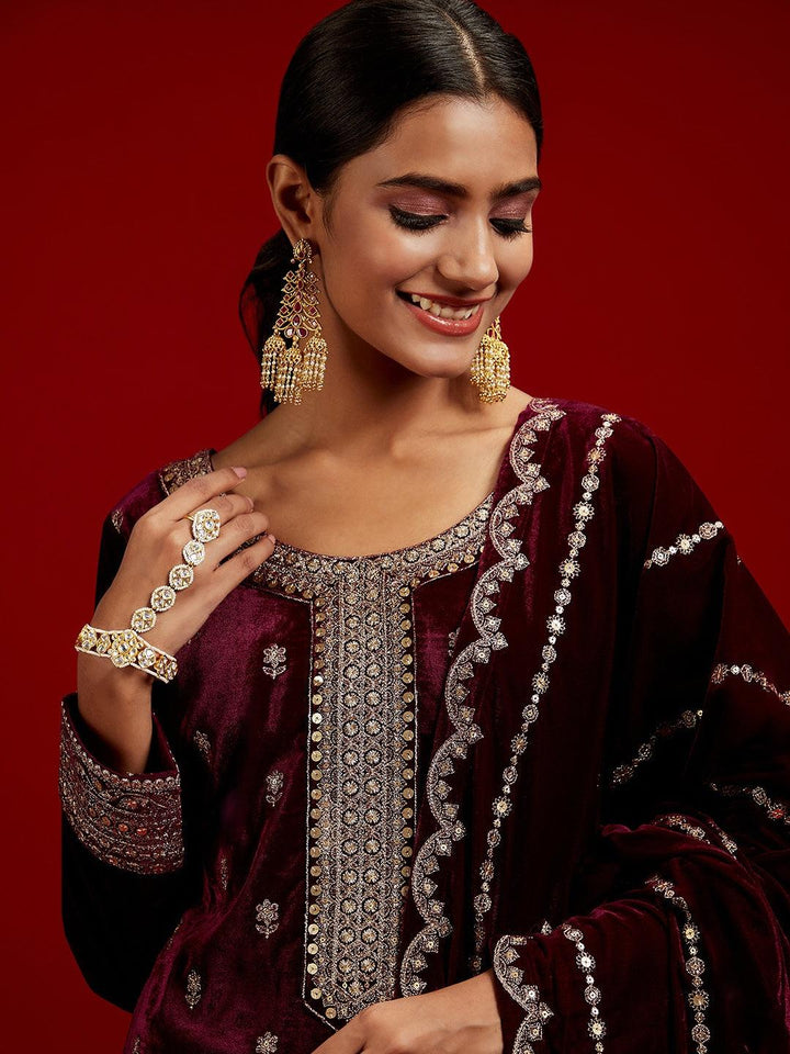 Libas Art Purple Embroidered Velvet Straight Suit With Dupatta