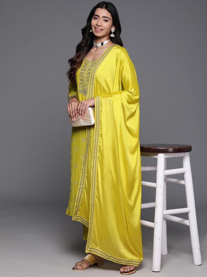 Mustard Printed Silk Blend Straight Suit With Dupatta