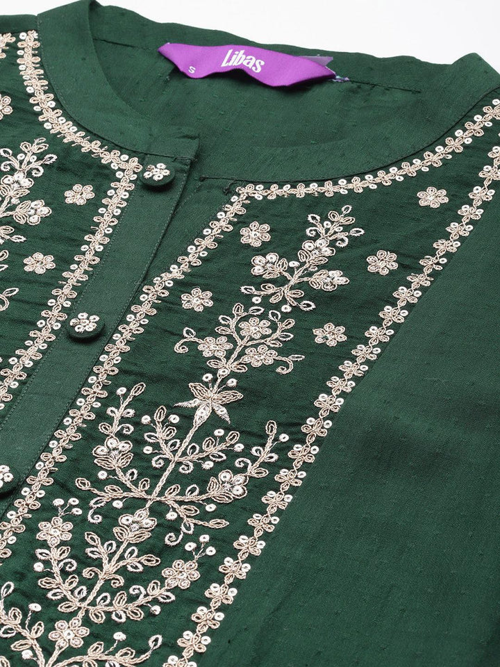 Green Yoke Design Silk Blend Anarkali Suit With Dupatta