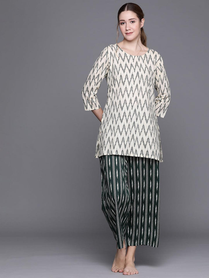 Green Printed Cotton Night Suit