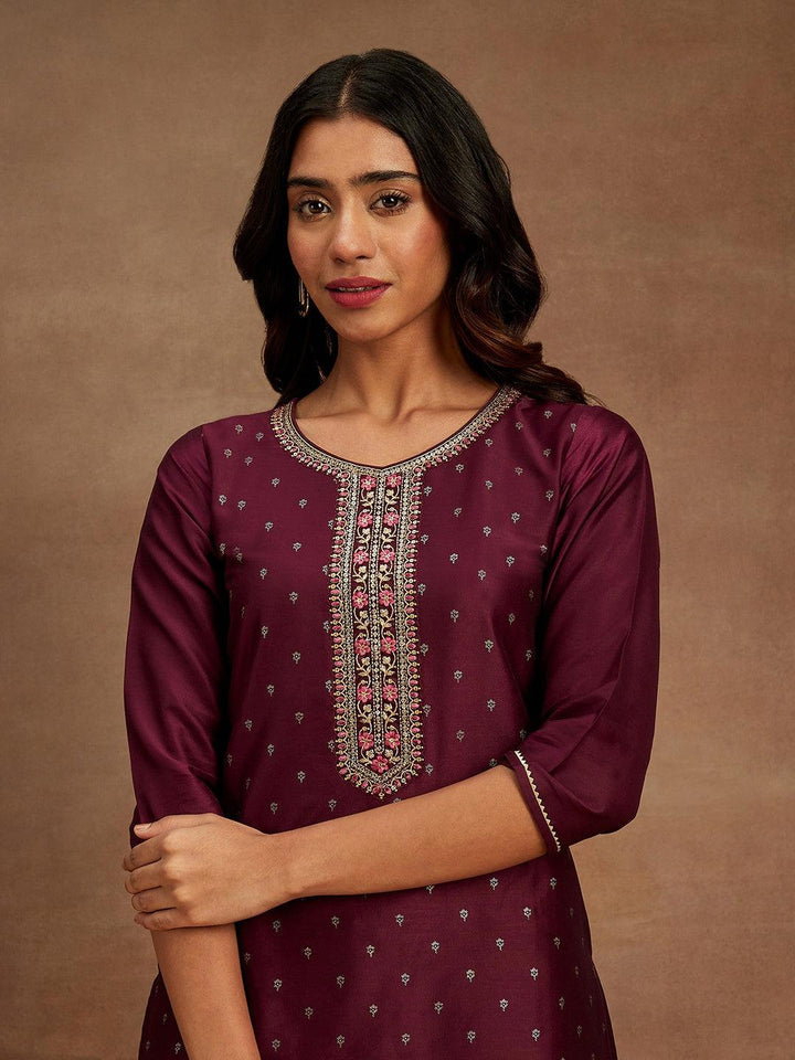 Wine Embellished Chanderi Silk Straight Kurta