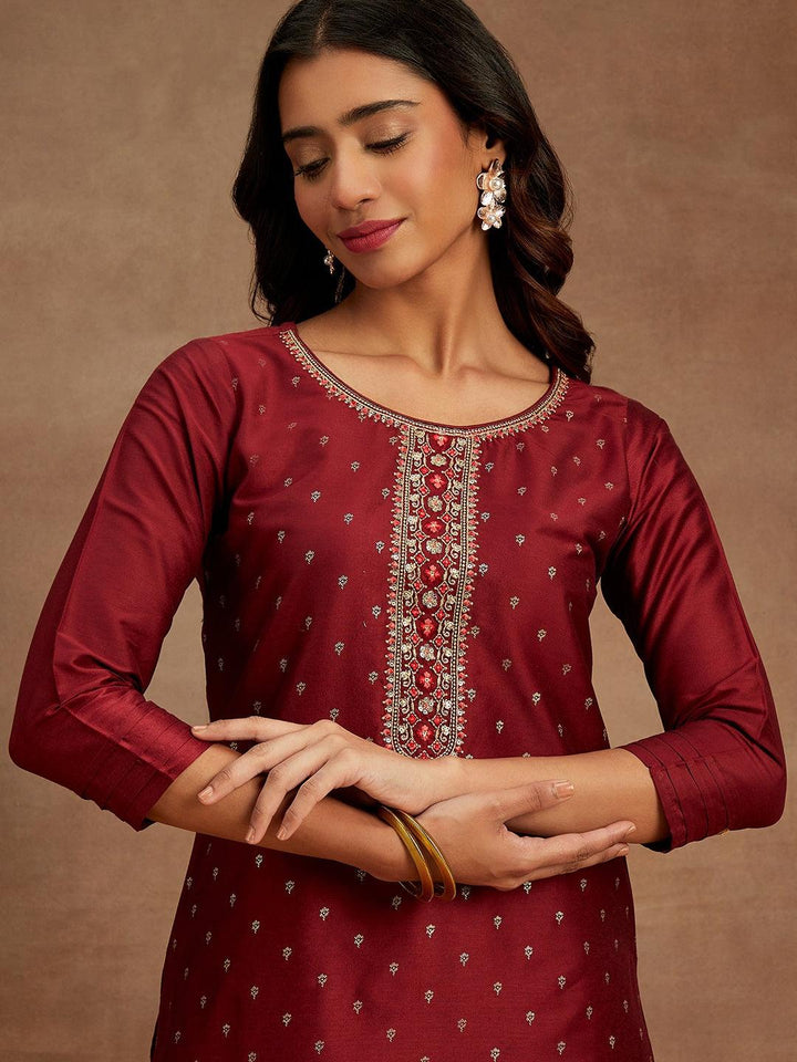 Maroon Embellished Chanderi Silk Straight Kurta