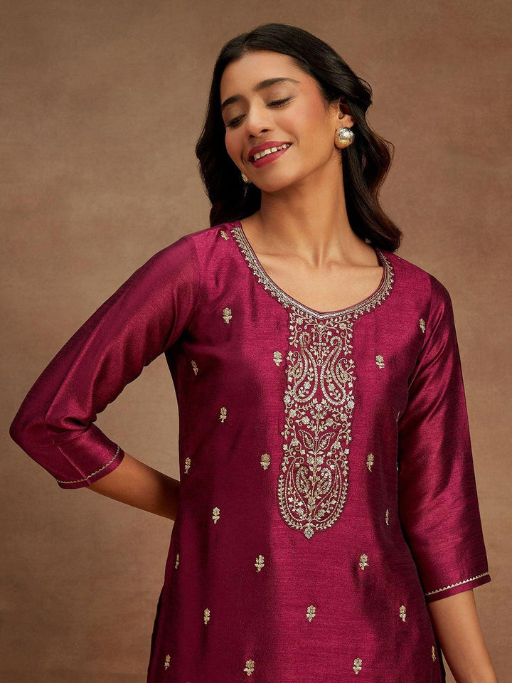 Purple Embroidered Silk Straight Kurta