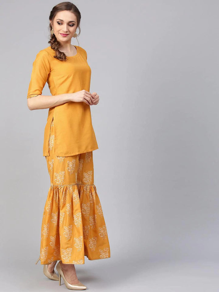 Yellow Solid Muslin Suit Set
