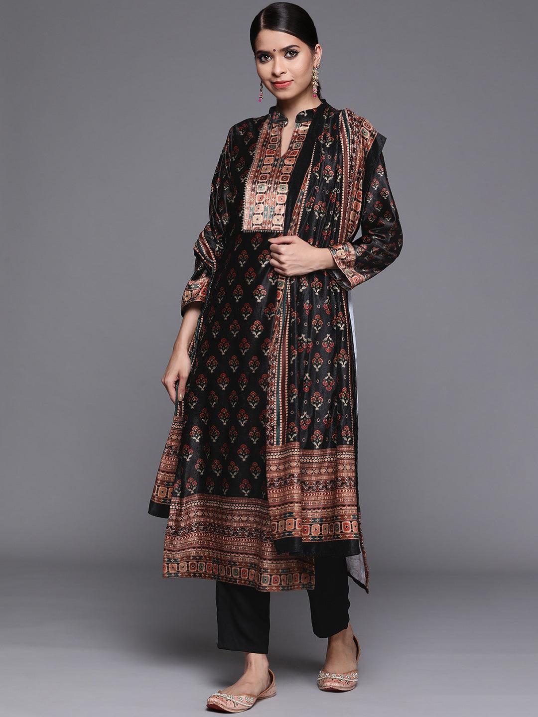 Black Printed Velvet Suit Set - ShopLibas