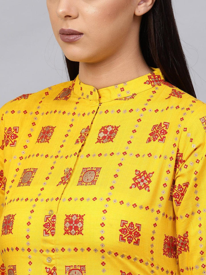 Yellow Printed Cotton Blend Kurta Set