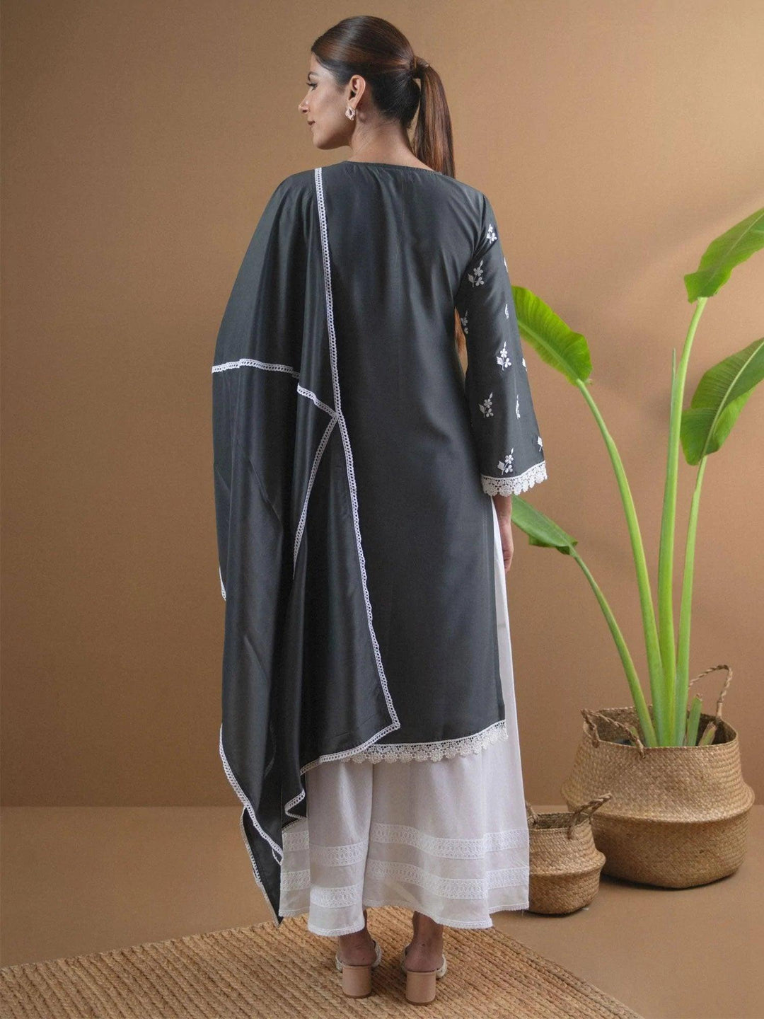 Grey Embroidered Shantoon Suit Set - ShopLibas