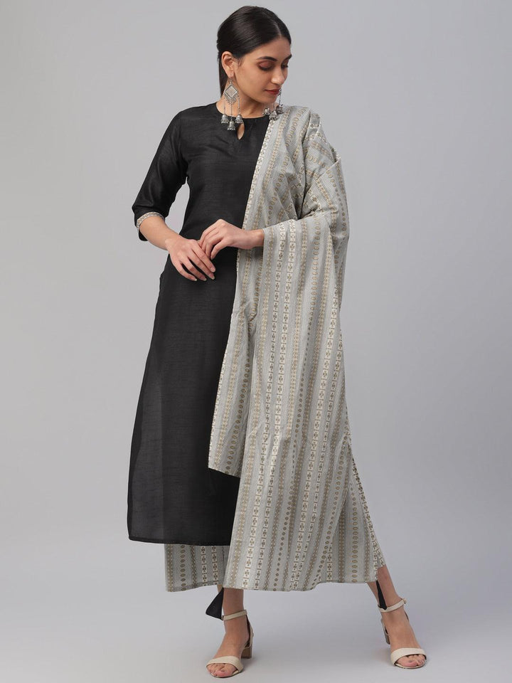 Black Solid Cotton Suit Set