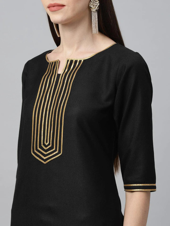 Black Solid Cotton Suit Set