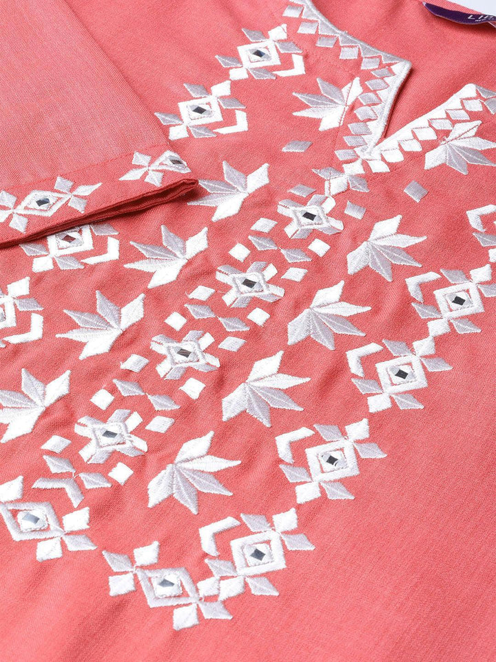 Pink Embroidered Cotton Kurta