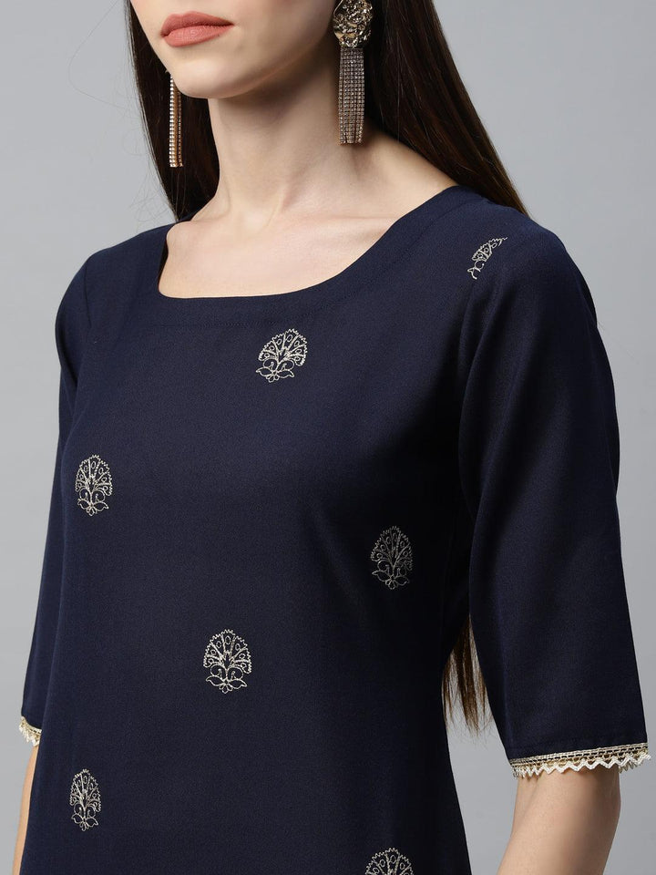 Blue Embroidered Cotton Kurta