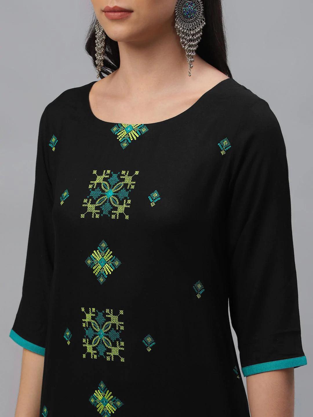 Black Embroidered Rayon Kurta - ShopLibas