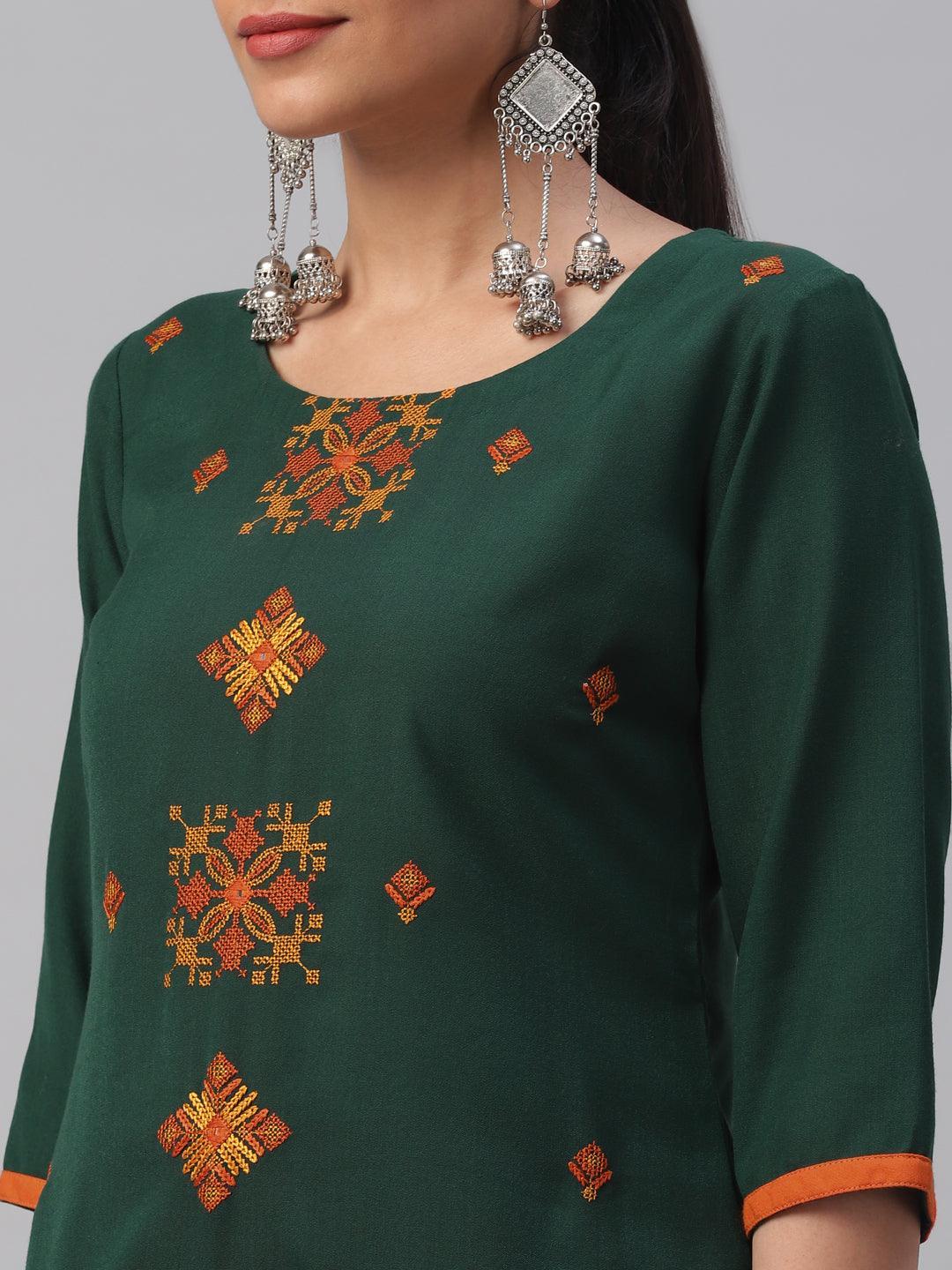 Green Embroidered Cotton Kurta - ShopLibas