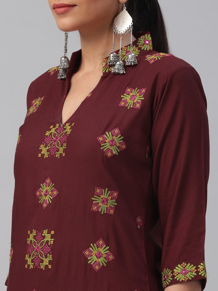 Maroon Embroidered Rayon Kurta