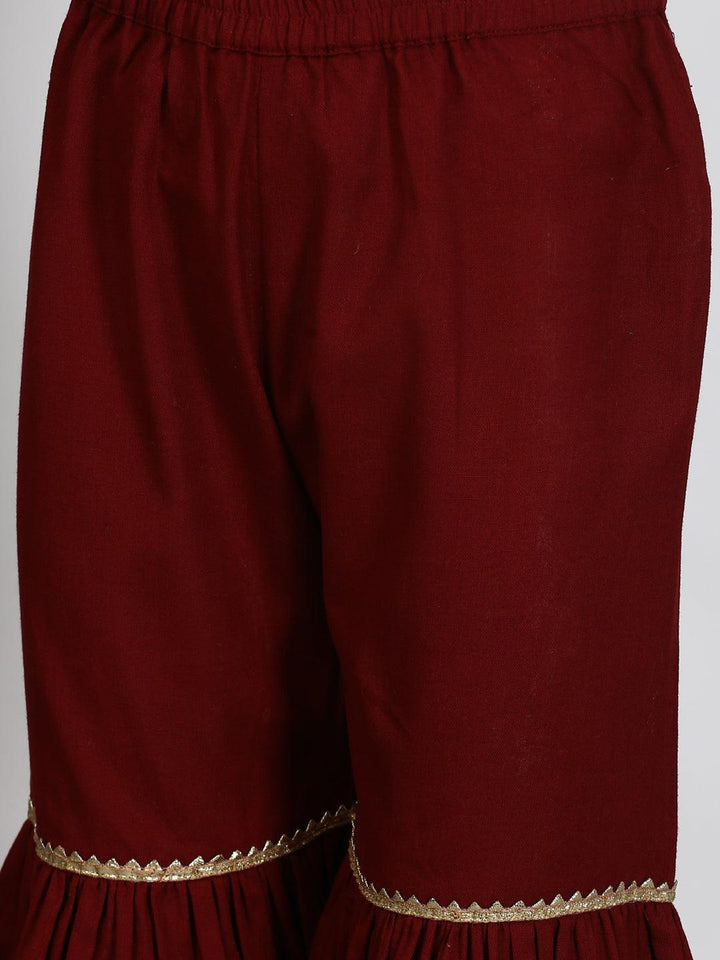 Kids Black Printed Cotton Straight Suit Set