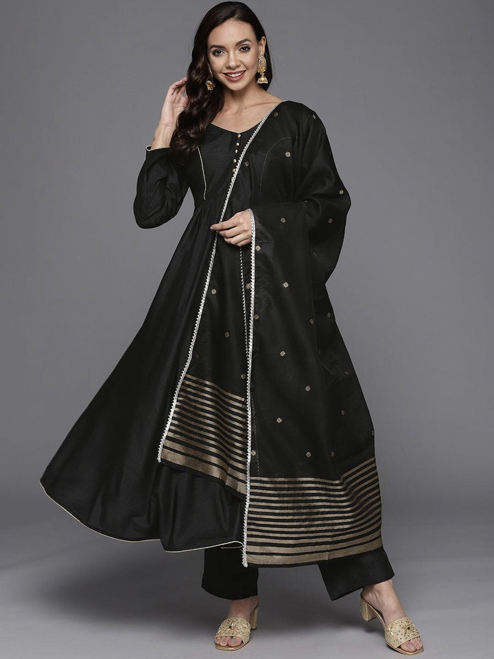 Black Solid Silk Blend Suit Set