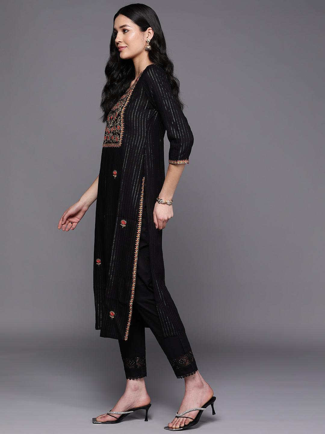 Black Yoke Design Rayon Straight Kurta - ShopLibas