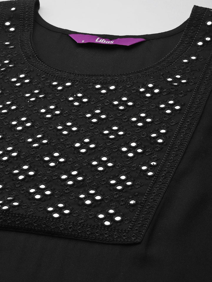 Black Yoke Design Rayon Suit Set