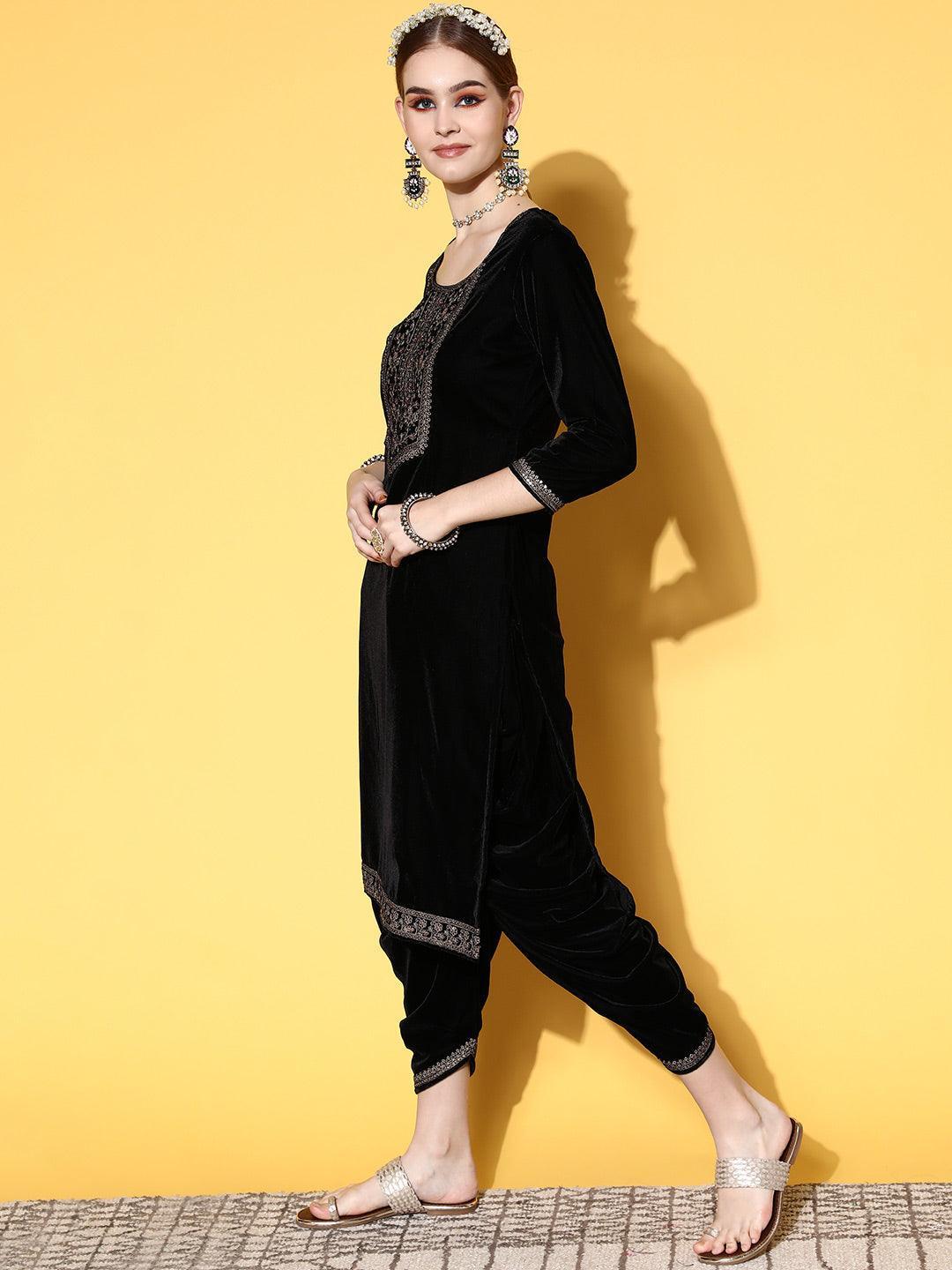 Black Yoke Design Velvet Straight Suit Set - ShopLibas